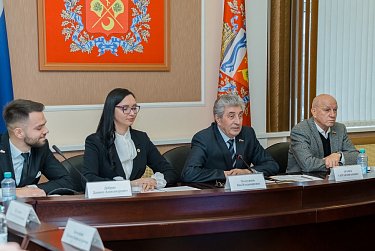 Сергей Грачев: «Мы одними из первых наделили молодых парламентариев правом законодательной инициативы»